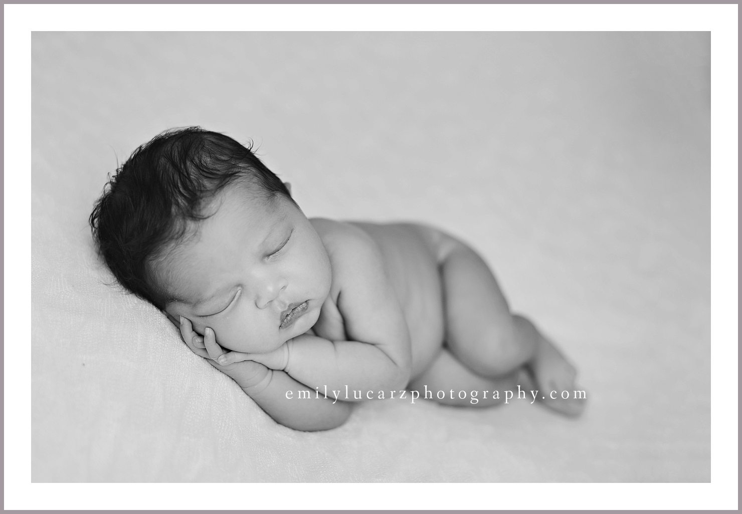 St. Louis newborn photographer