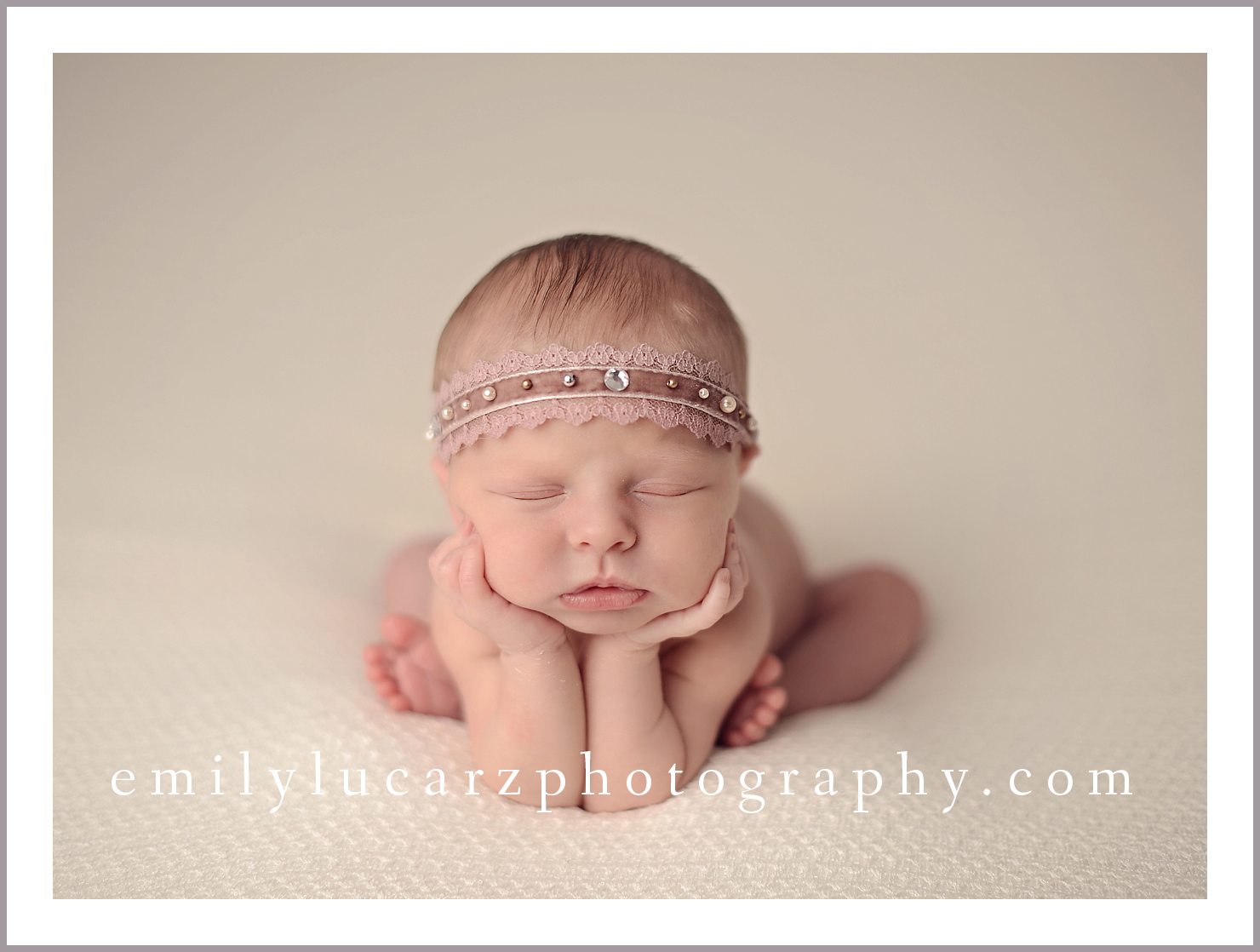 St. Louis newborn photography