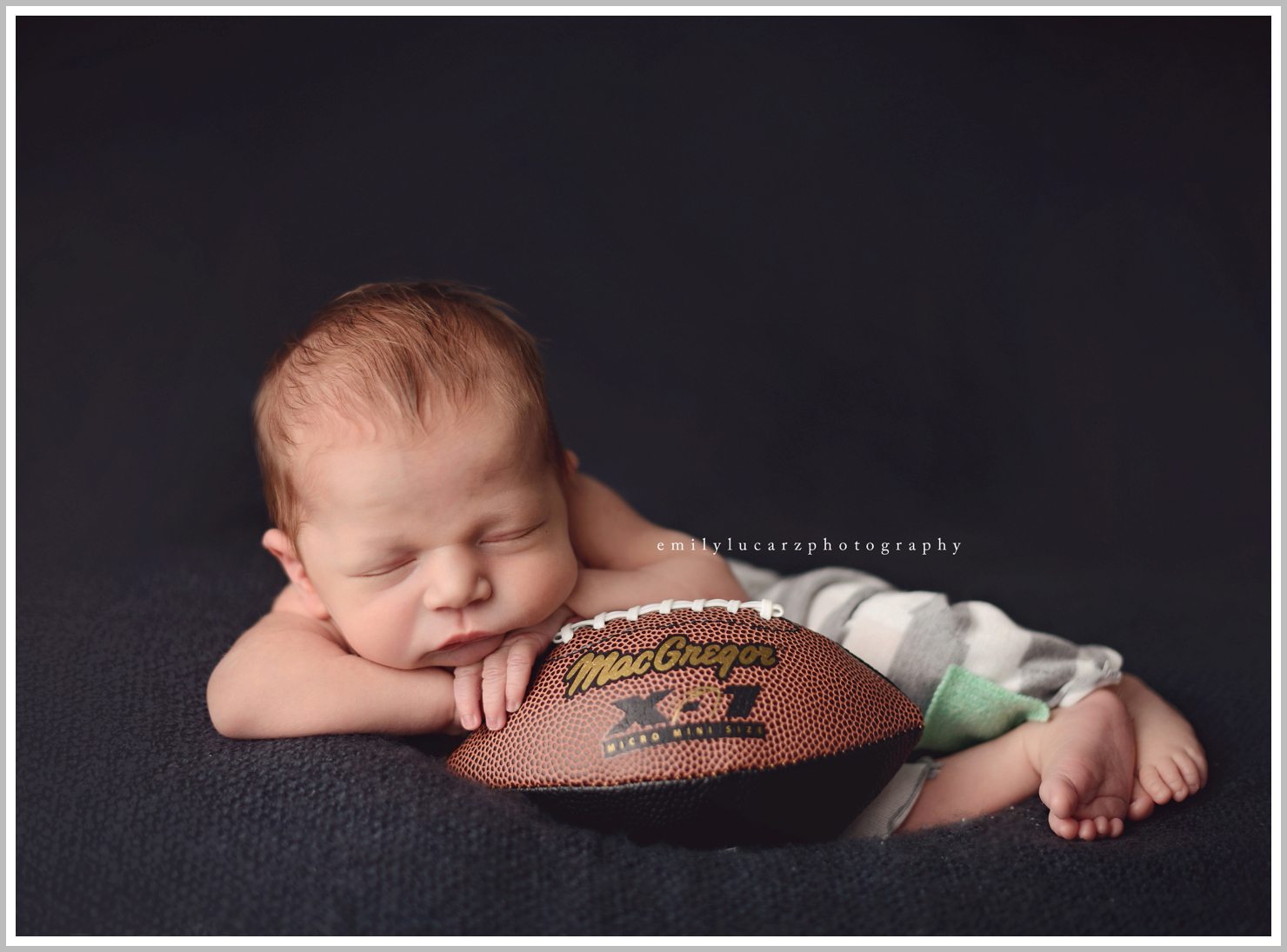 St. Louis newborn photography