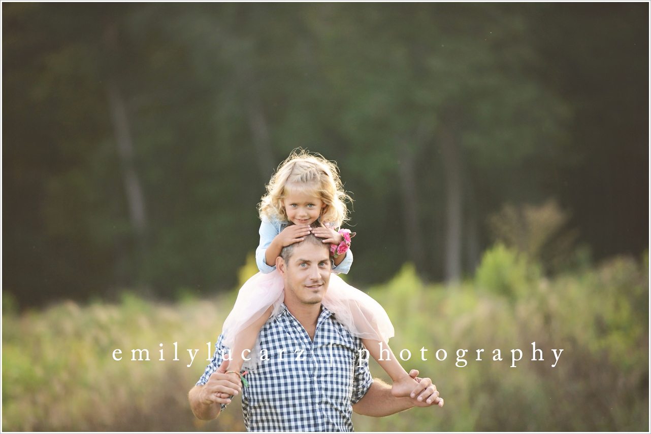 Family photo session in St. Louis Missouri